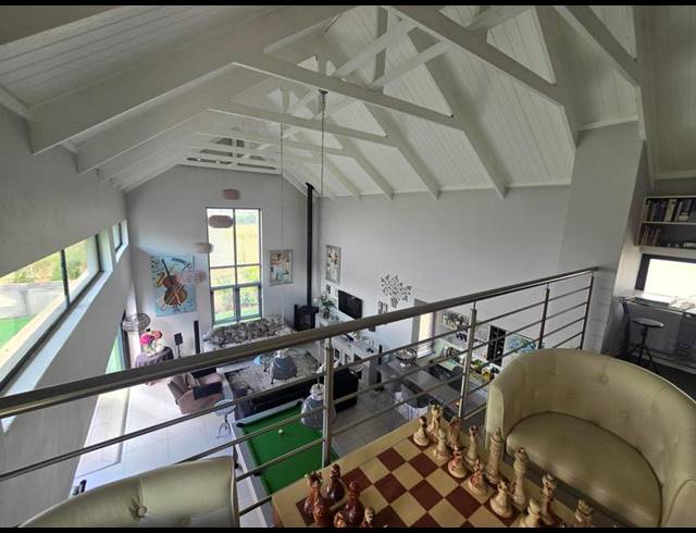 2 BEDROOM HOUSE FOR SALE IN RETIRE AT MIDSTREAM